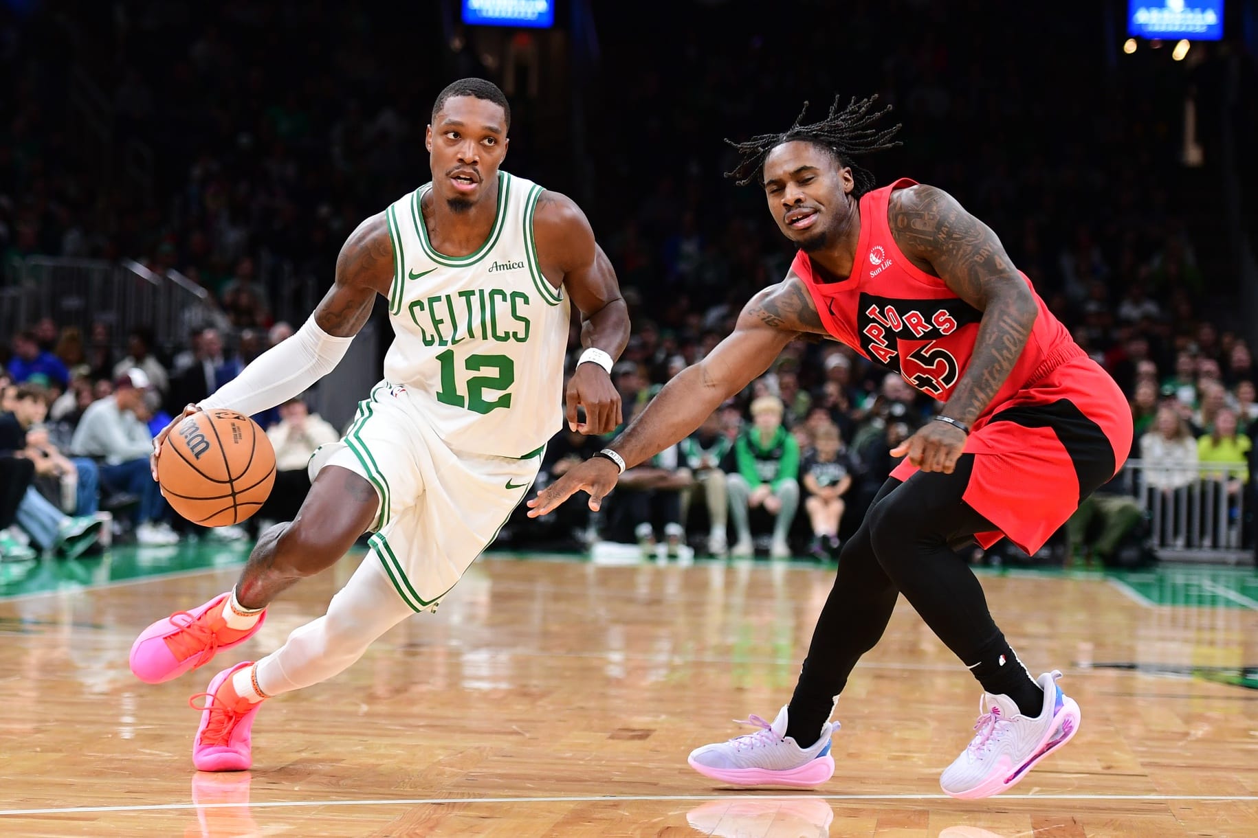 Lonnie Walker IV en un partido de pretemporada con Boston Celtics