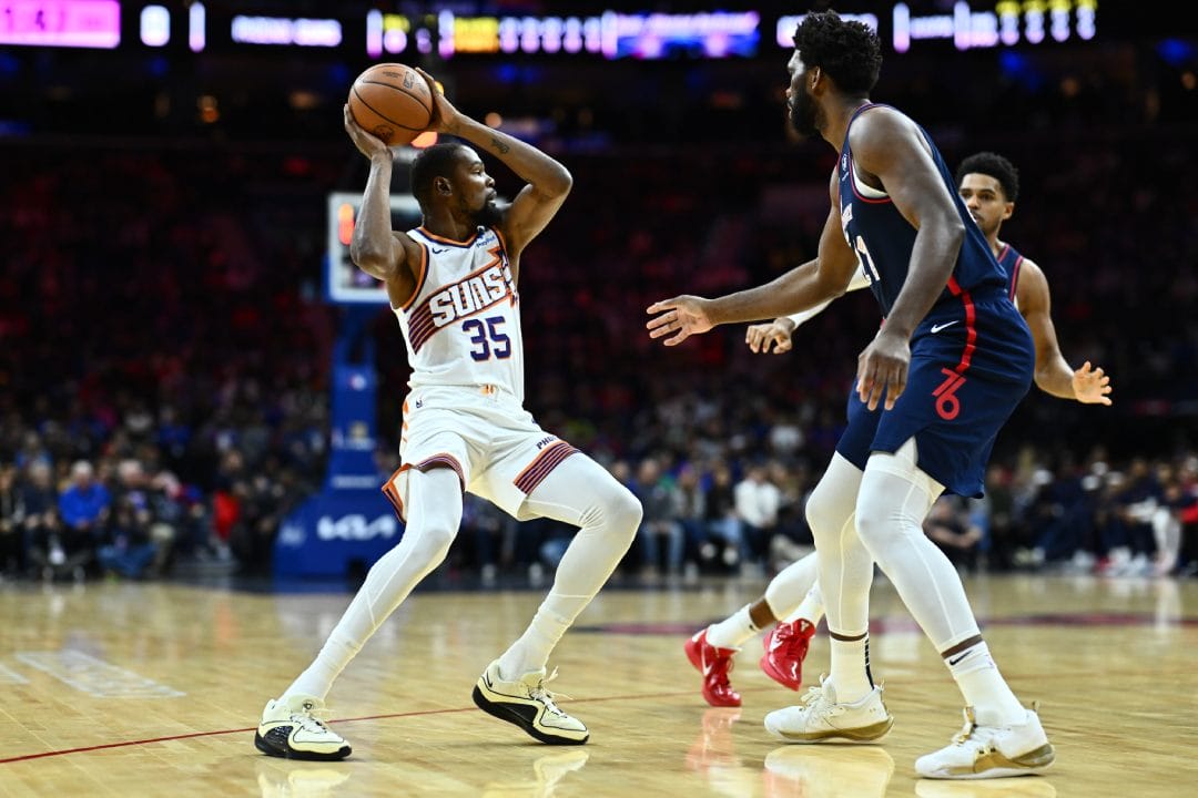 Los enfrentamientos entre Kevin Durant y Joel Embiid son de los más picantes en años recientes.